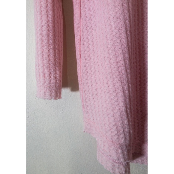 Light Pink Top - Picture 3 of 3